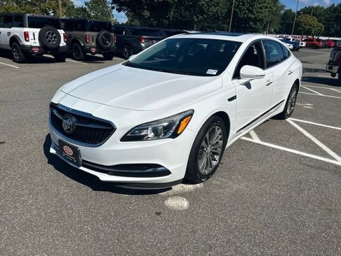 Used 2019 Buick LaCrosse Essence w/ Sun and Shade Package AWD/4WD image 3