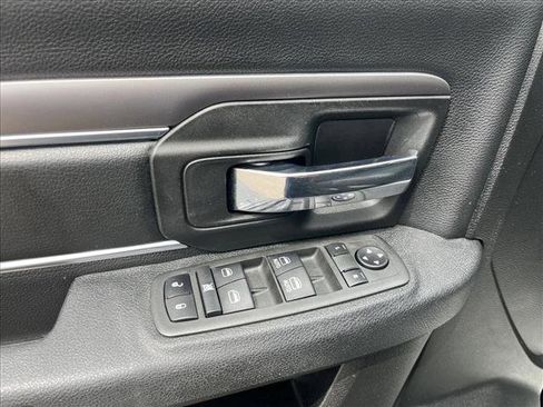 Used 2022 RAM 1500 Classic Warlock w/ Electronics Group AWD/4WD image 17