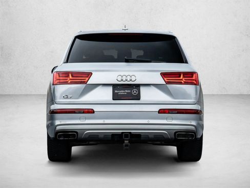 Used 2019 Audi Q7 3.0T Premium Plus w/ Premium Plus Package AWD/4WD image 5