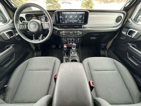 Used 2026 Jeep Wrangler Unlimited Sport AWD/4WD image 20