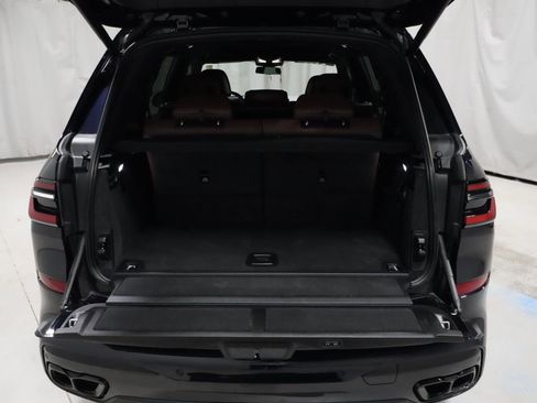Certified 2023 BMW X7 M60i w/ Executive Package image 32