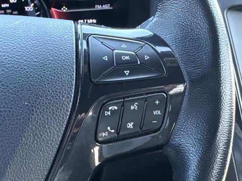 Used 2019 Ford Explorer XLT w/ Equipment Group 202A image 18