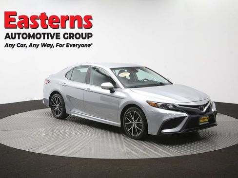 Used 2023 Toyota Camry SE FWD image 48