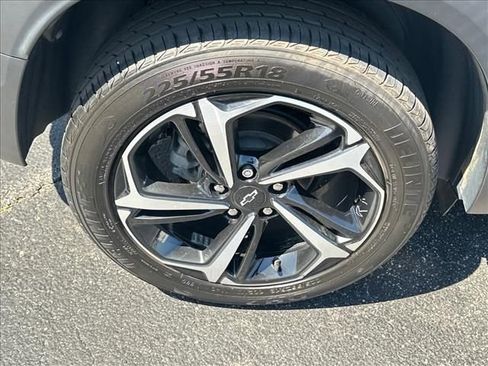 Certified 2021 Chevrolet TrailBlazer RS w/ Convenience Package AWD/4WD image 34