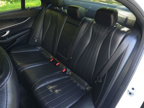 Used 2019 Mercedes-Benz E 450 4MATIC Sedan image 15