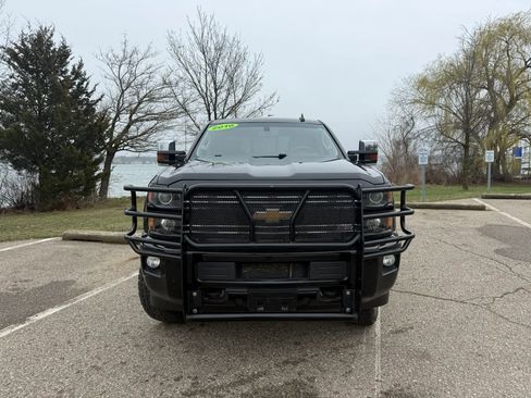 Used 2016 Chevrolet Silverado 2500 LTZ w/ Duramax Plus Package AWD/4WD image 2