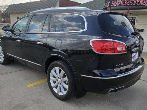 Used 2017 Buick Enclave Premium image 2
