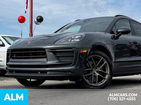 Used 2022 Porsche Macan AWD/4WD image 9