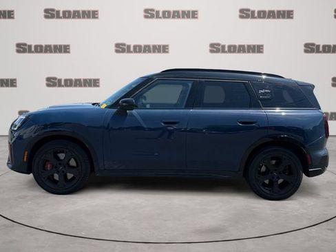 Used 2025 MINI Cooper Countryman John Cooper Works w/ Comfort Package Max AWD/4WD image 2