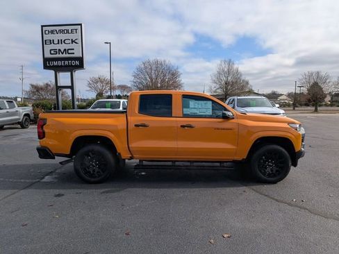 New 2026 Chevrolet Colorado W/T image 2
