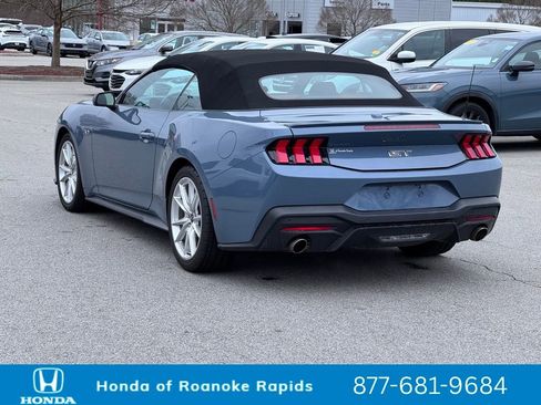 Used 2024 Ford Mustang GT Premium image 10