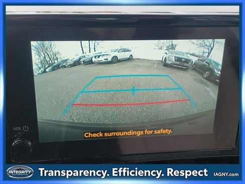 Used 2024 Toyota Corolla Cross L image 32