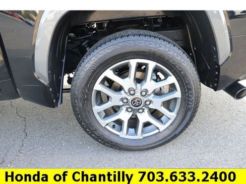 Used 2022 Toyota Tundra 1794 Edition AWD/4WD image 28