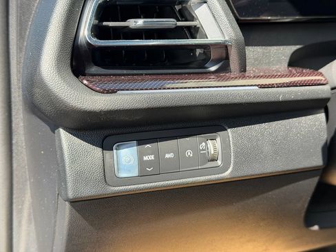 Used 2026 Chevrolet Traverse RS w/ LPO, Floor Liner Package AWD/4WD image 26