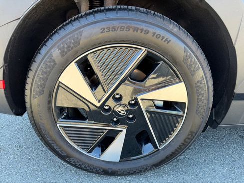 Used 2025 Hyundai Ioniq 5 SEL image 52