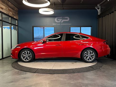 Used 2020 Hyundai Sonata SEL w/ Cargo Package image 6