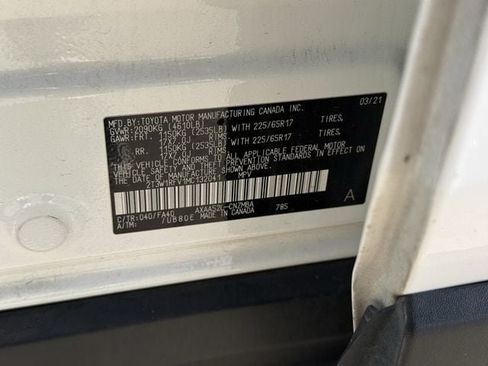 Used 2021 Toyota RAV4 XLE FWD image 33