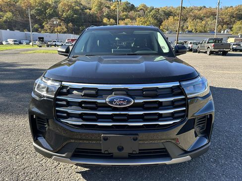 New 2026 Ford Explorer Active image 6