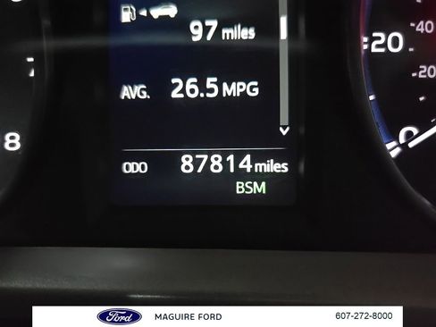 Used 2018 Toyota RAV4 XLE w/ Plus Extra Value Package AWD/4WD image 26