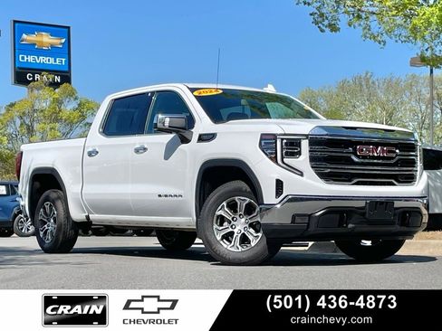 Used 2024 GMC Sierra 1500 SLT AWD/4WD image 1