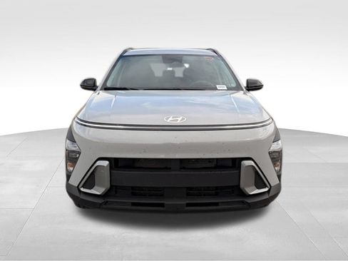 Used 2026 Hyundai Kona SEL Sport FWD image 3
