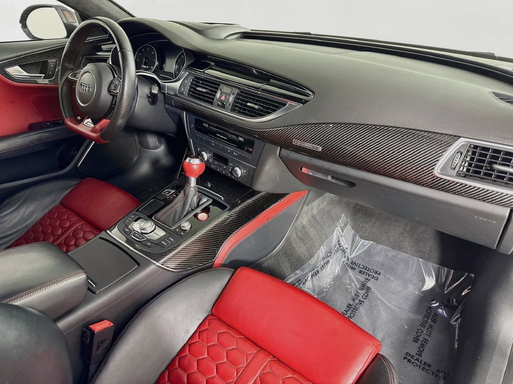 Used 2016 Audi RS 7 Prestige w/ Carbon-Optic Package AWD/4WD image 31