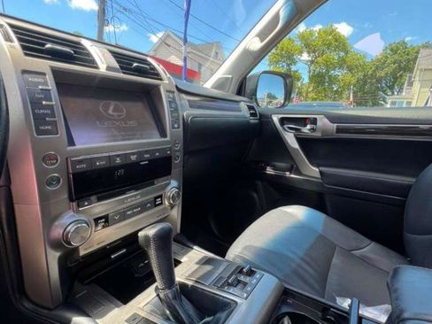 Used 2014 Lexus GX 460 AWD/4WD image 31