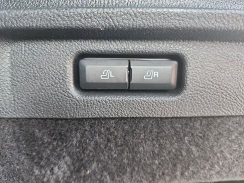 Used 2022 Lincoln Corsair Reserve w/ Luxury Package FWD image 22