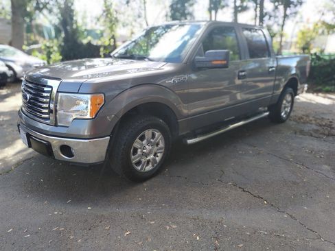 Used 2011 Ford F150 XLT w/ XLT Chrome Pkg image 1