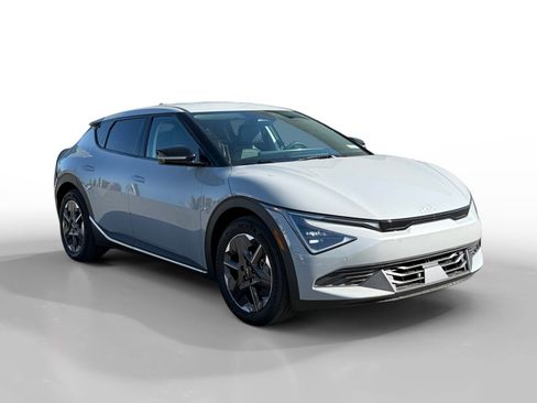 New 2025 Kia EV6 Light image 7