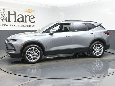 Used 2024 Chevrolet Blazer LT w/ Sound & Technology Package image 32