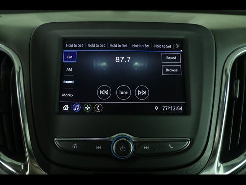 Used 2020 Chevrolet Equinox LT AWD/4WD image 25