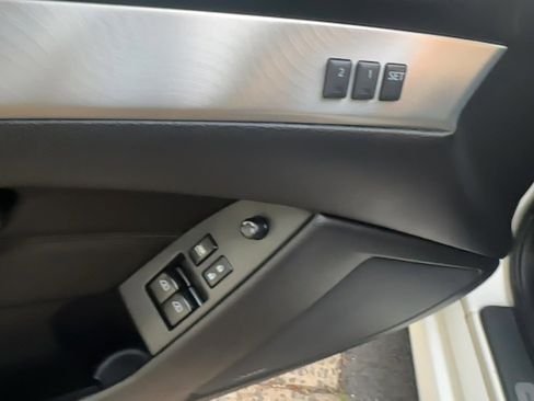 Used 2013 INFINITI G37 x Coupe w/ Premium Pkg image 15