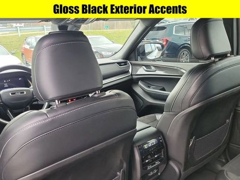 Used 2023 Jeep Grand Cherokee L Altitude image 26