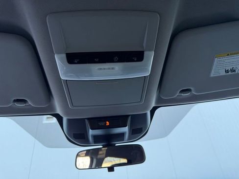 Used 2021 Nissan Rogue S image 20