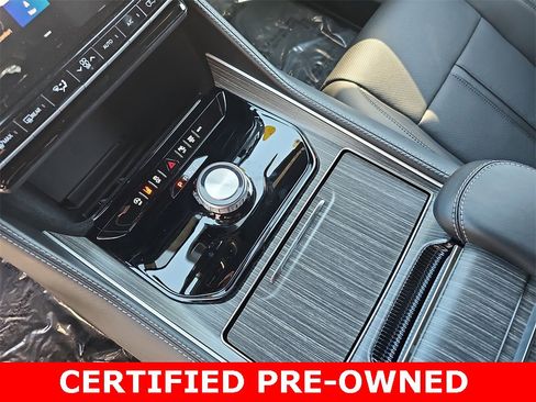 Used 2023 Jeep Wagoneer Series III w/ Preferred Equipment Group image 27