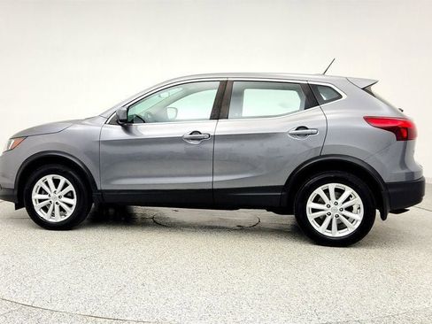 Used 2017 Nissan Rogue Sport S w/ S Appearance Package image 8