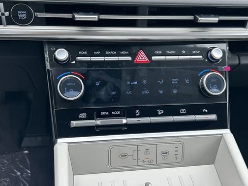 New 2026 Hyundai Santa Fe SEL FWD image 31