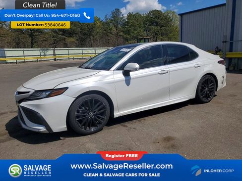 Used 2021 Toyota Camry XSE FWD image 1