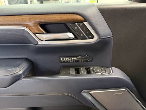 Used 2022 Chevrolet Silverado 1500 High Country w/ LPO, Dark Essentials Package image 10