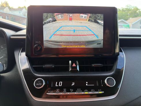 Used 2023 Toyota Corolla LE FWD image 20