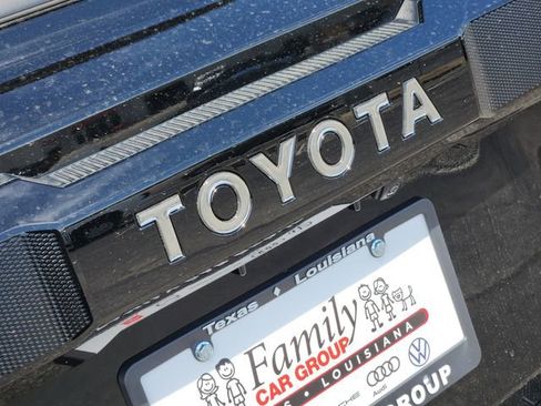 New 2026 Toyota 4Runner Limited AWD/4WD image 9