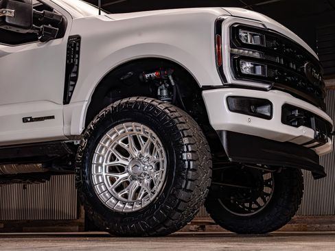 Used 2024 Ford F250 Lariat w/ Lariat Ultimate Package image 14