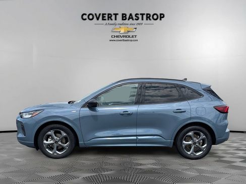 Used 2024 Ford Escape ST-Line FWD image 3