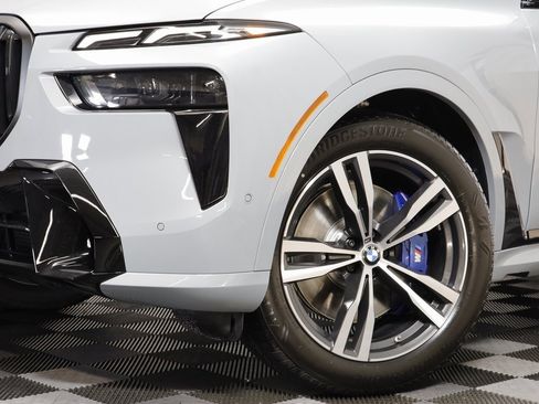 New 2026 BMW X7 xDrive40i w/ M Sport Package image 3