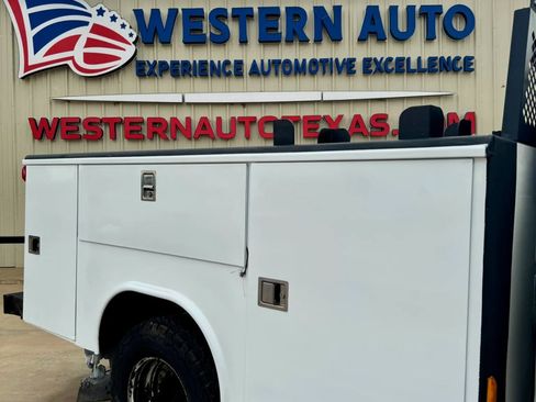 Used 2015 Ford F350 XL RWD image 8