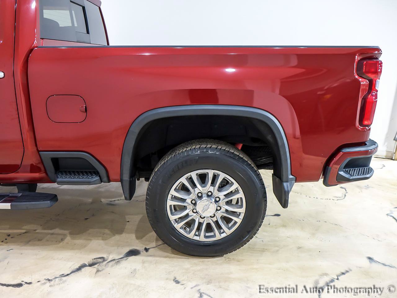 Used 2020 Chevrolet Silverado 2500 High Country w/ Z71 Off-Road Package AWD/4WD image 12
