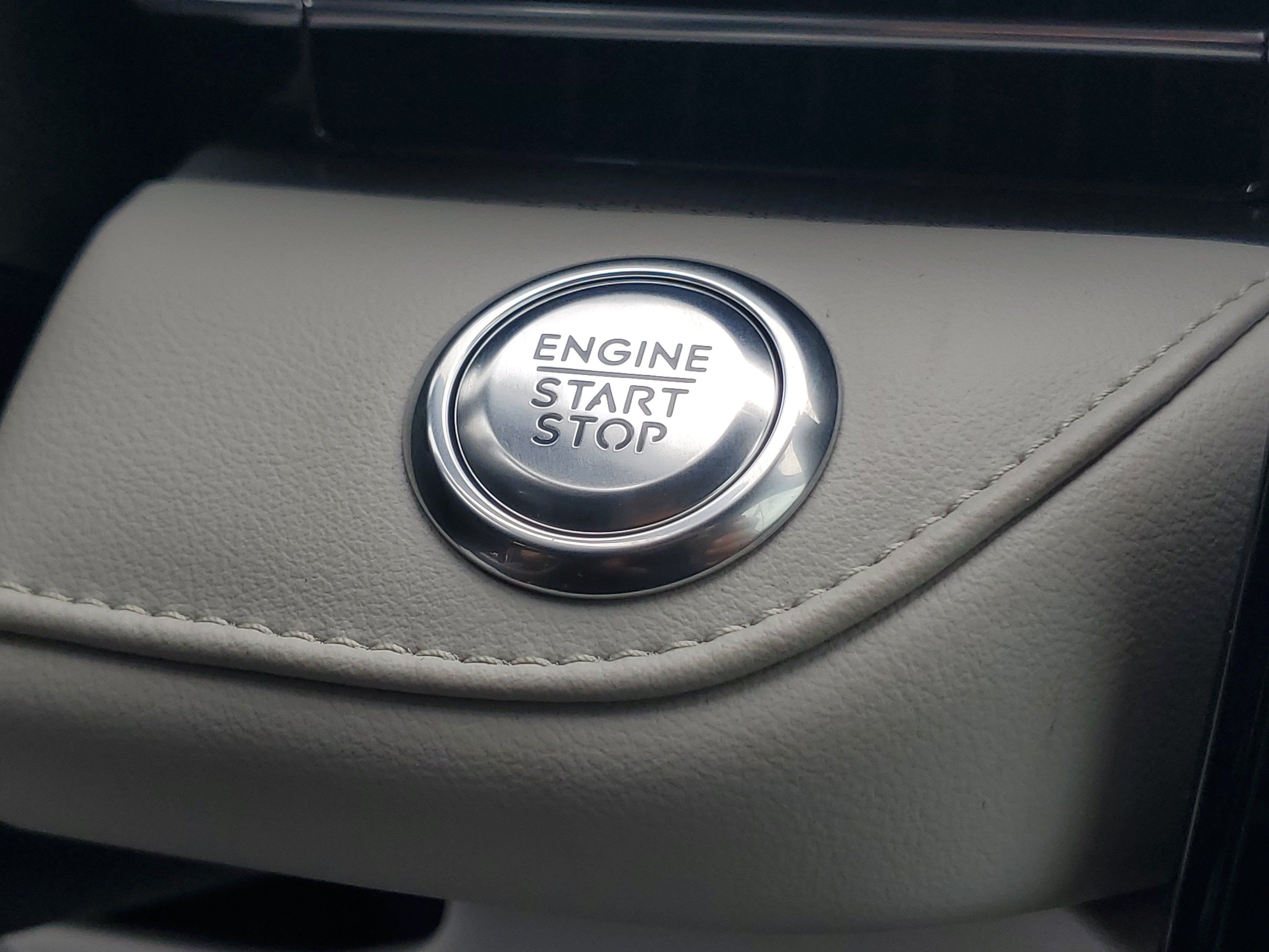 New 2026 Lincoln Nautilus Premier AWD/4WD image 19