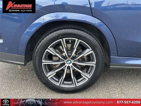 Used 2023 BMW X6 xDrive40i w/ Executive Package image 11