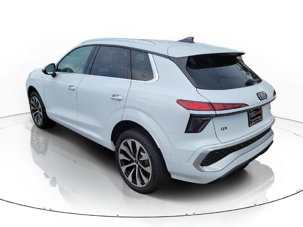 New 2026 Audi Q3 quattro 2.0T AWD/4WD image 3